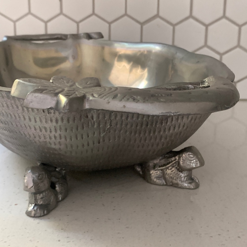 Arthur Court Pewter Rabbit Footed Serving Bowl Carrot Handles 18.5 Inch Easter - Picture 12 of 12